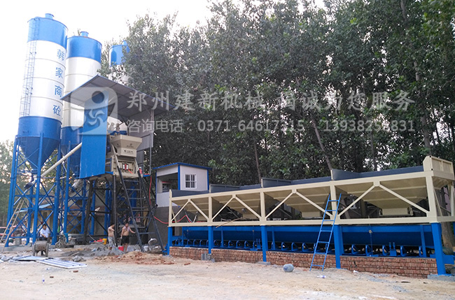 鄭州建新機械50混凝土攪拌站設備準備發貨出口印尼